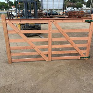 Portera de Curupay cepillado de 2,50mt